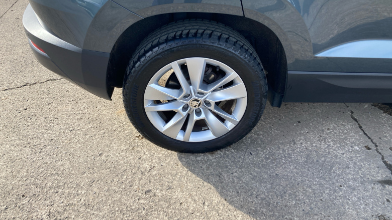 Skoda Karoq 1.5 TSI SE Technology 5dr Petrol Estate